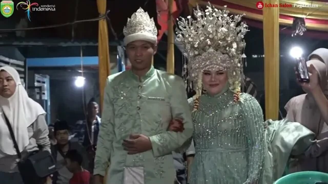 ACARA MUDA MUDI / BUJANG GADIS PERNIKAHAN M ZEIN & LINDA , MUARA TENANG - DEMPO SELATAN -PAGARALAM