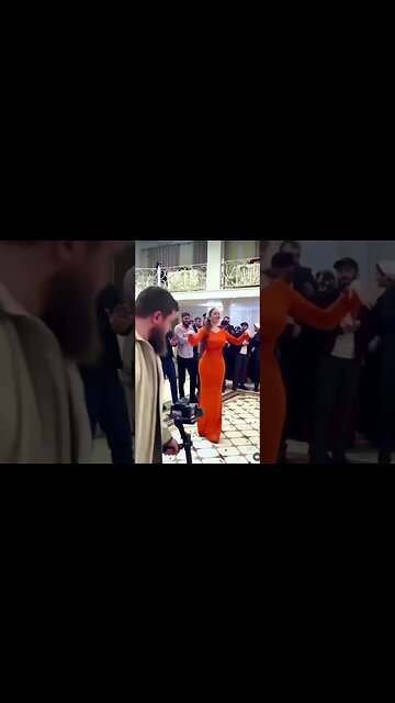 Девушка - просто супер! Новая лезгинка - 2023