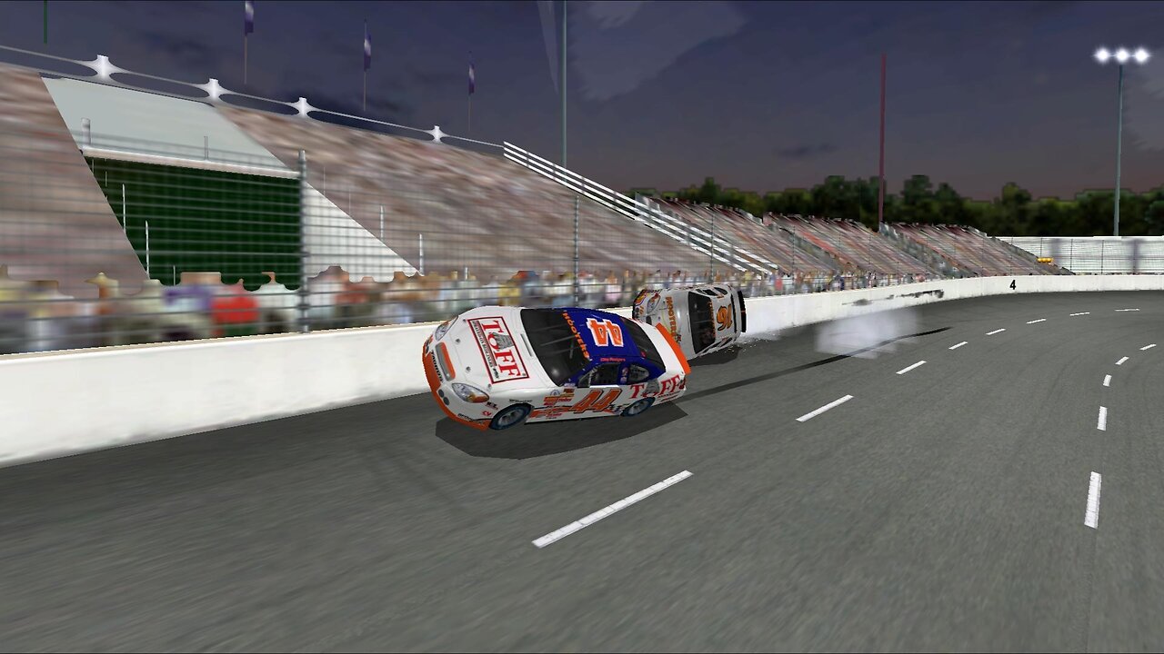 Hooters ProCup Series at South Boston Speedway in the #44 ( WILD FINISH) on NR2003