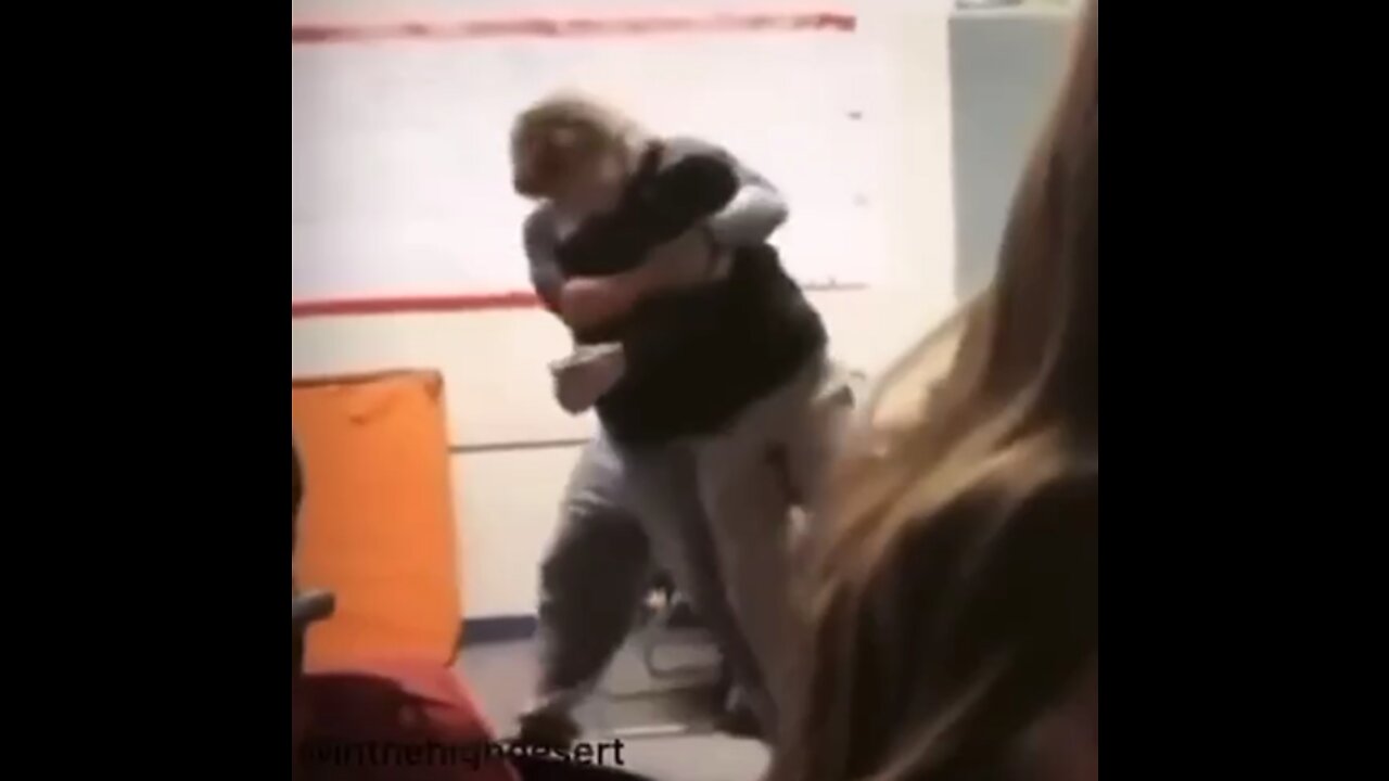 Student removed from class for not wearing a mask