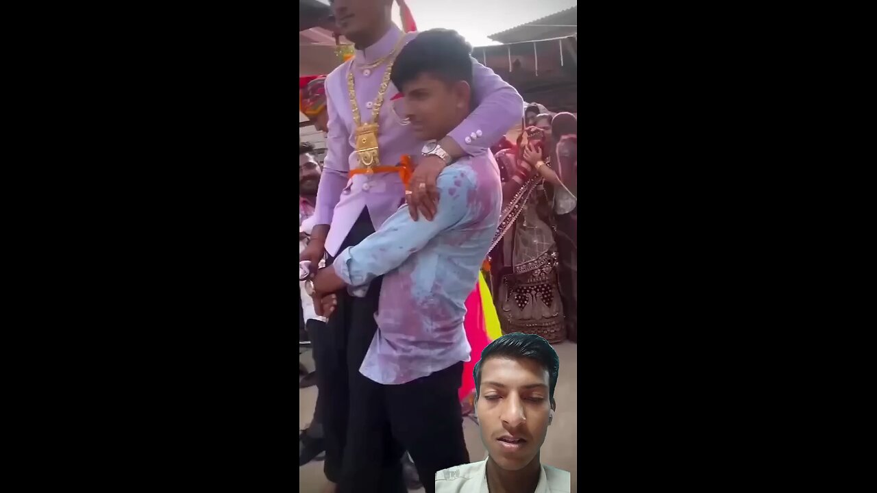 अंगना में सैया स्विमिंग पूल बनवाया dance #dance #wedding #funny #comedy #love #viralvideo #hamra