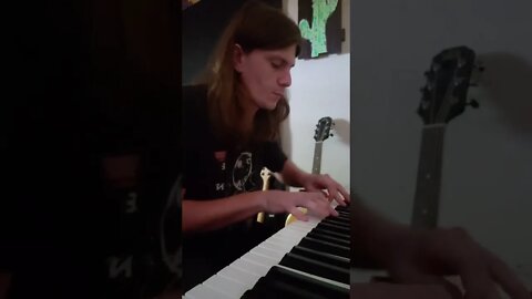 Country man plays the piano like a pro!