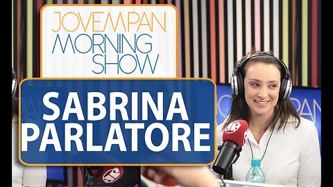 Sabrina Parlatore solta a voz e canta "Você", de Elis Regina | Morning Show