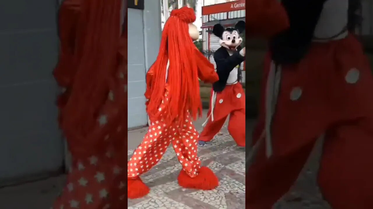 OS REIS DOS PASSINHOS, DANÇANDO FOFÃO, MICKEY MOUSE E HOMEM-ARANHA NA CARRETA DA ALEGRIA