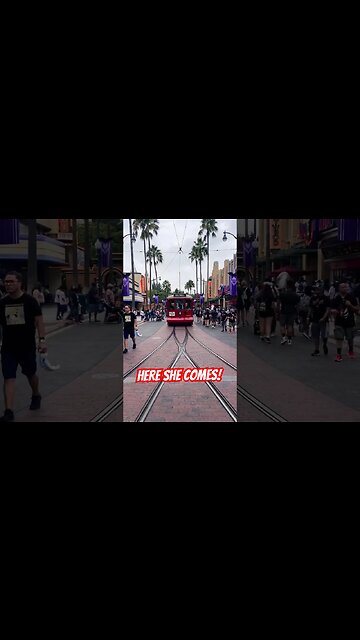 Red Car Trolley in Hollywood Backlot #californiaadventure #trolley #dca #redcartrolley