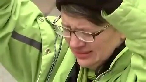 Moment emotional woman yells as Trump is declared President of the US - Daily Mail