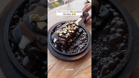 Hot Brownie 😋 #foodvlog #food #vlogs