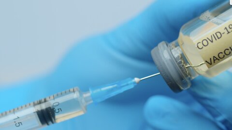 Thousands Of Doctors Call For Halt To COVID Shots & Others Expose What's In Them