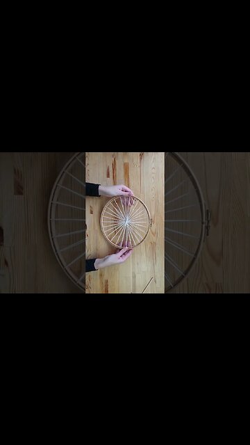 DIY WOVEN WALL DECOR #shorts #diy ##weaving #diywalldecor #diyhomedecor