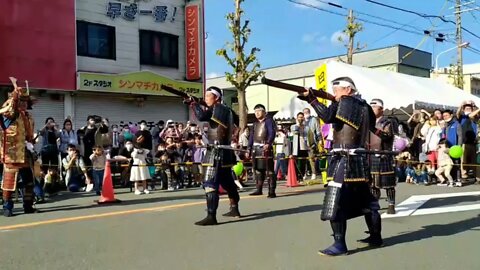 日野筒鉄砲隊 : 松阪の氏郷祭り 令和4年11月3日 2022 11 03 Hinomachi Gun Corps at Matsusaka Ujisato Festival