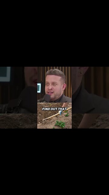 Women With BAD FRIENDS