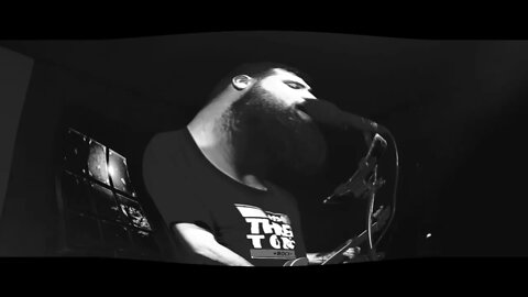 MAN IN THE BOX THREETONE ROCK CULTURA ROCK ARTUR NOGUEIRA
