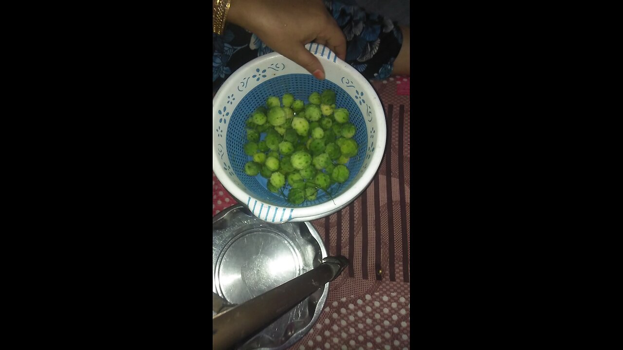 करेले नहीं बनेंगे कड़वे see full recipe