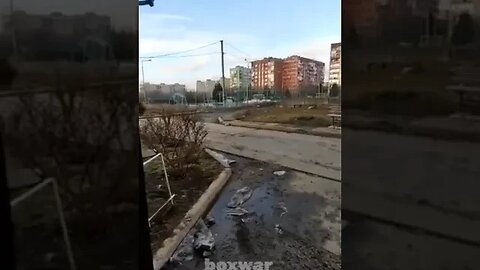Момент прилета ракеты вблизи скопления ВСУшников в Бахмуте.