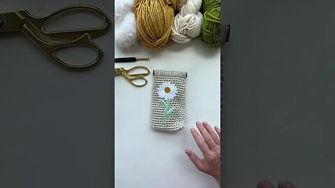 Learn how to crochet with this beginner-friendly free crochet pattern #crochet #shorts