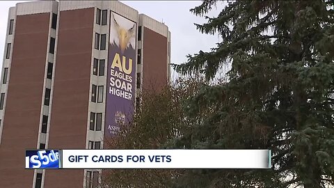 Ashland Univ. alumna pays for gift cards for 186 student veterans