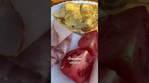 CUM ARATA UN MIC DEJUN LA 35 DE LEI #oguritamica #mancaciosul #mancare #food #romanian #amintire