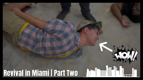 THE PRESENCE OF JESUS WAS CAUSING SUPERNATURAL HEALINGS TO HAPPEN ALL OVER THE CHURCH IN MIAMI!!!