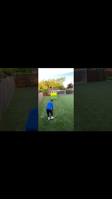 FIRST EVER FREEKICK GOAL ON MY GARDEN FOOTBALL PITCH 🏡⚽️ #Shorts | Jeremy Lynch