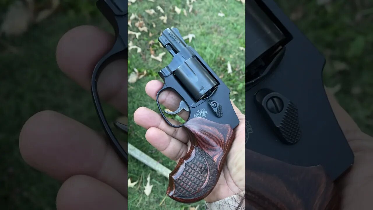Smith & Wesson 442 50 yards offhand. 38 special #guns #shooting