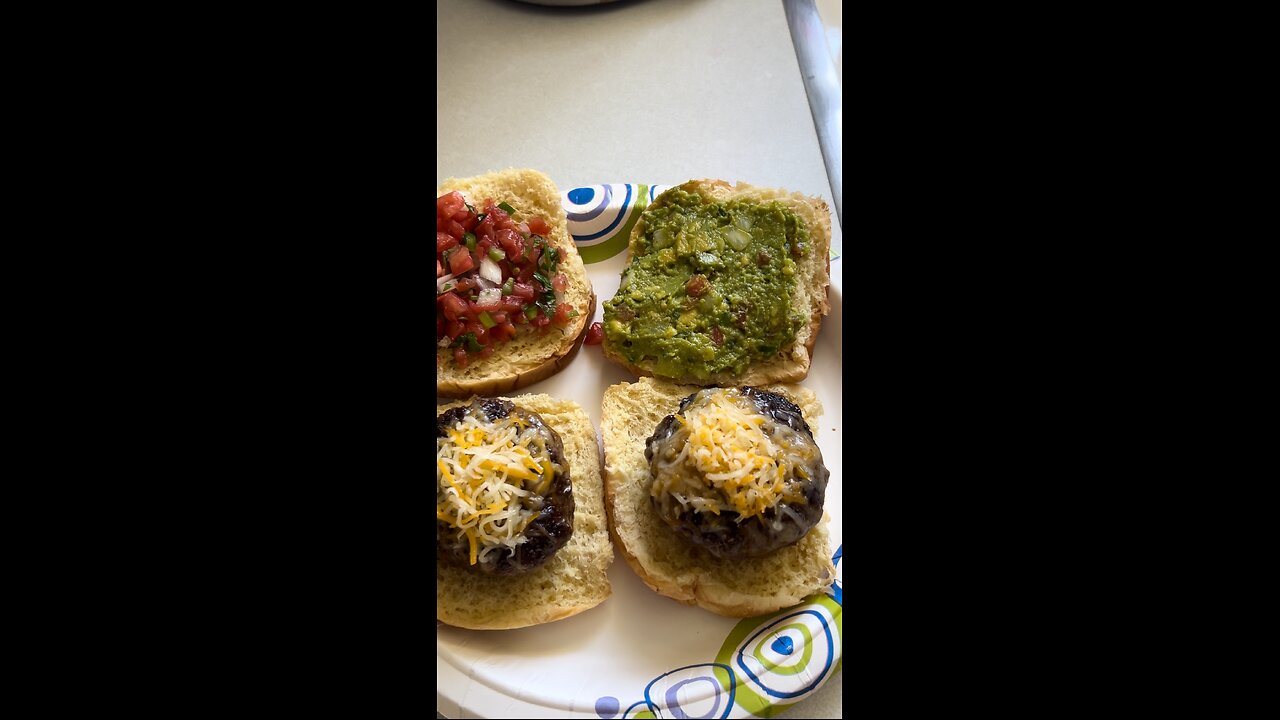 Mexican Guac & Pico Burgers | 4K