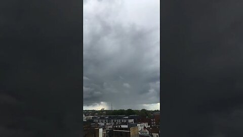 Lightning Near London 10th May 2023 #Lightning #Storm #London