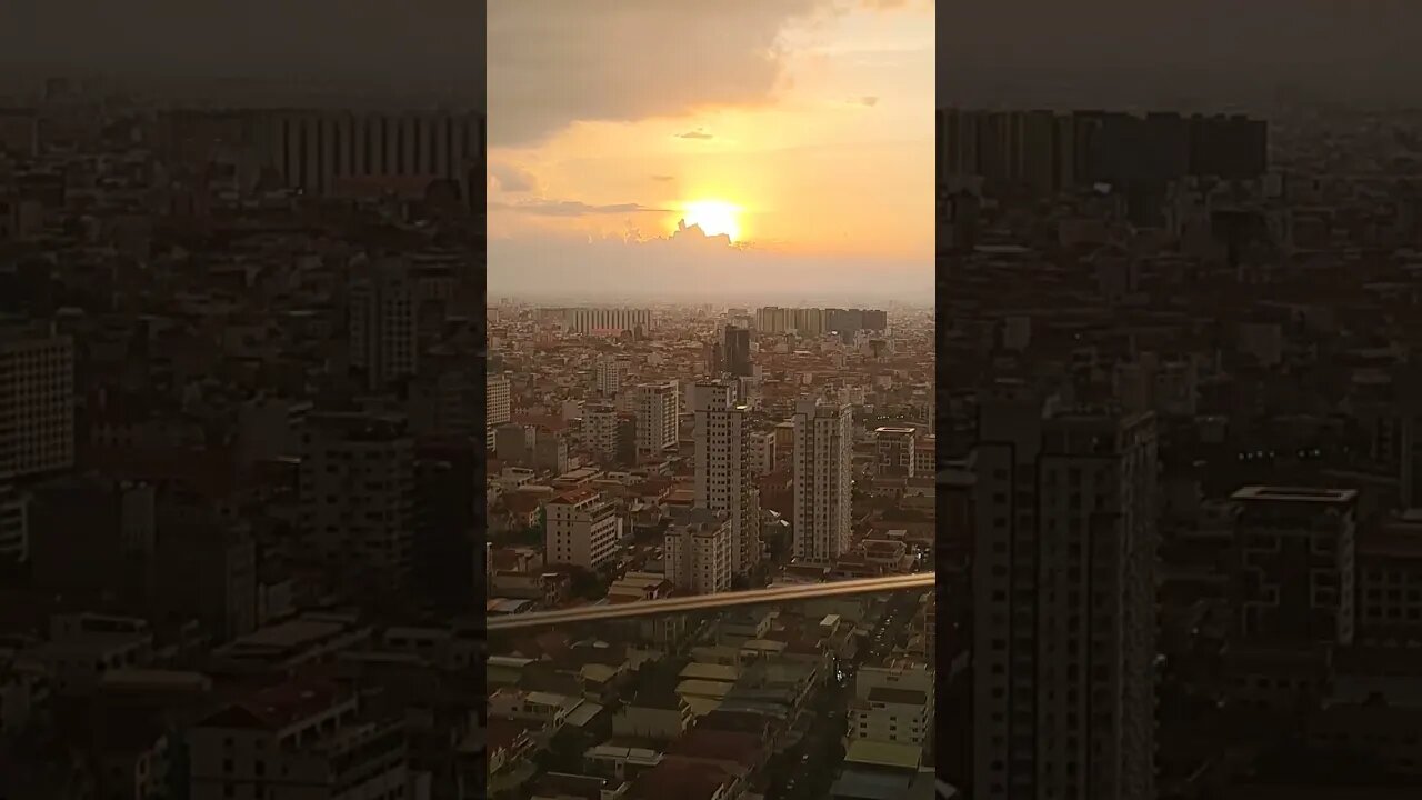 My Rooftop | Rainy Season 🌧 Phnom Penh Cambodia 🇰🇭 #shorts #Cambodia #Expat #phnompenh