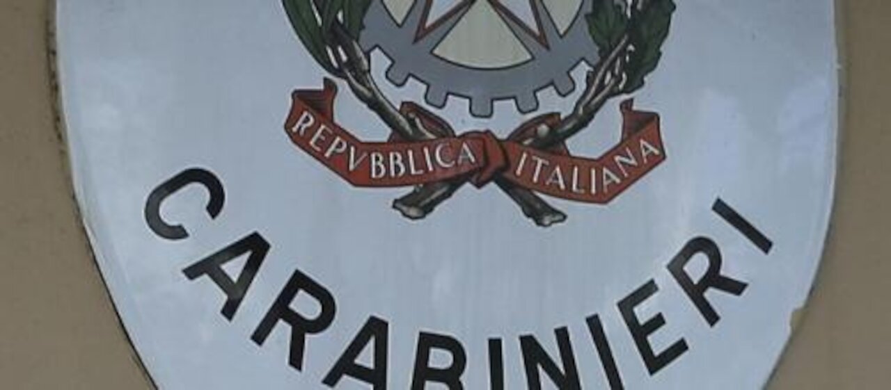 CARABINIERI DI ARLUNO - MINACCE GRAVI DA MILITARI ARMATI