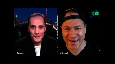 THE ROMEO & MICHAEL SHOW - 026 | STUCK IN THE MIDDLE