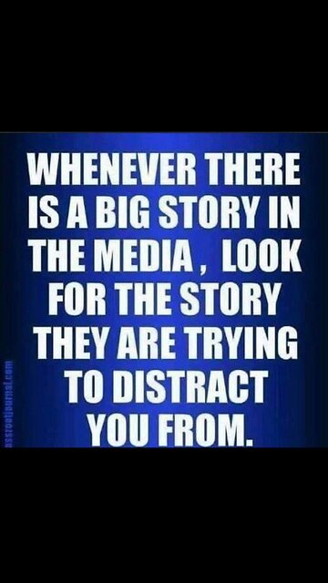 🙏🙏🙏 Moments after Israel cut off water to the Gaza strip, a rain storm appeared....