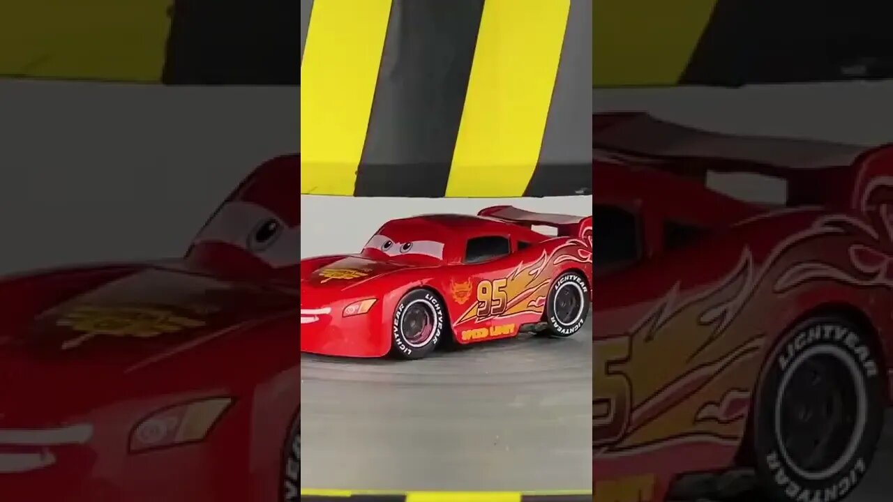 Hydrulic press vs colored sponges