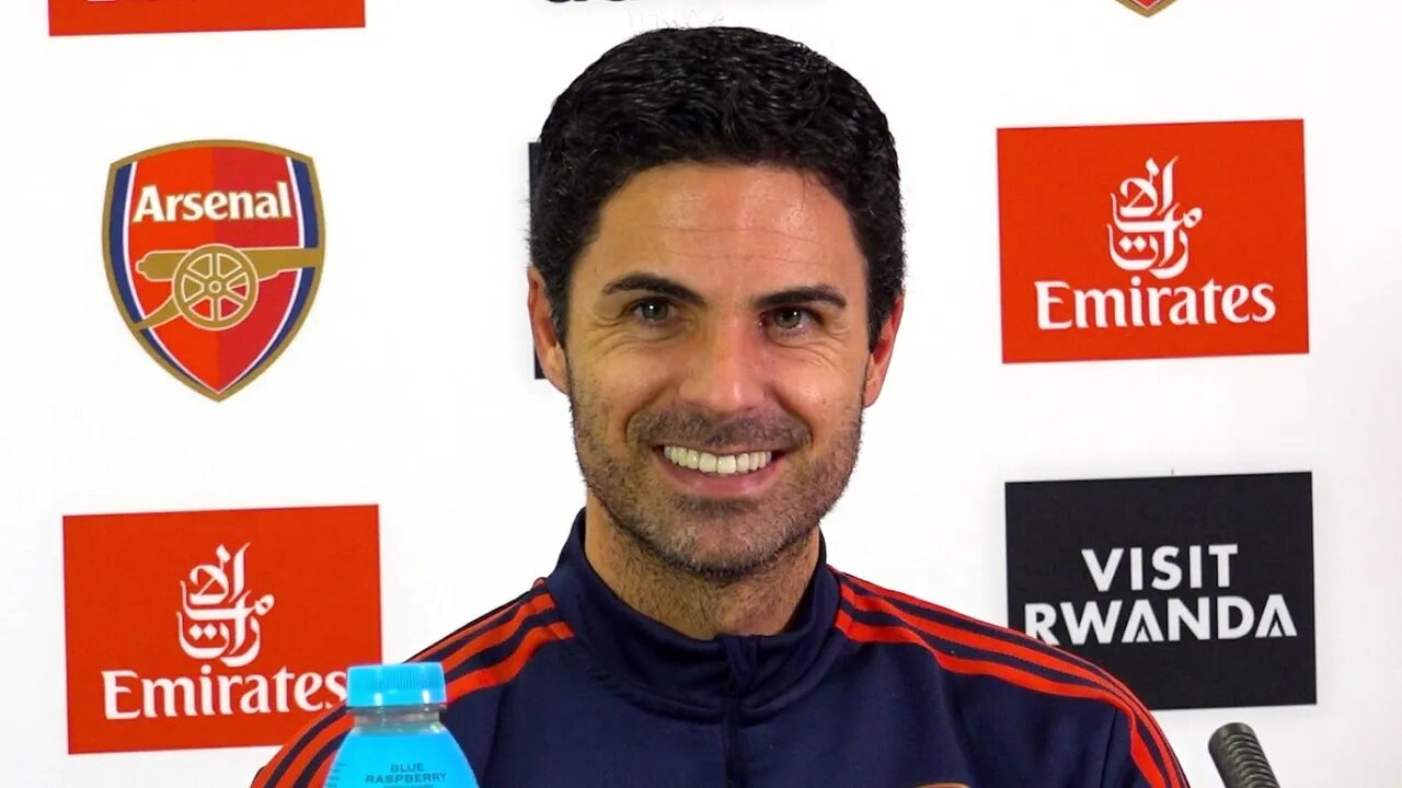 'Sir Alex Ferguson was SO HONEST AND BRUTAL!' | Mikel Arteta Embargo | Arsenal v Man Utd