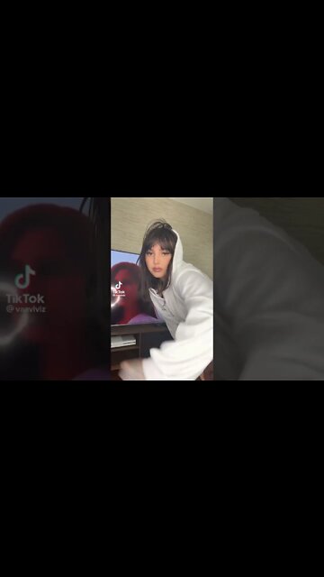 Thick white girl🎂💋 #tiktok #shorts #trendingshorts #thickandcurvy