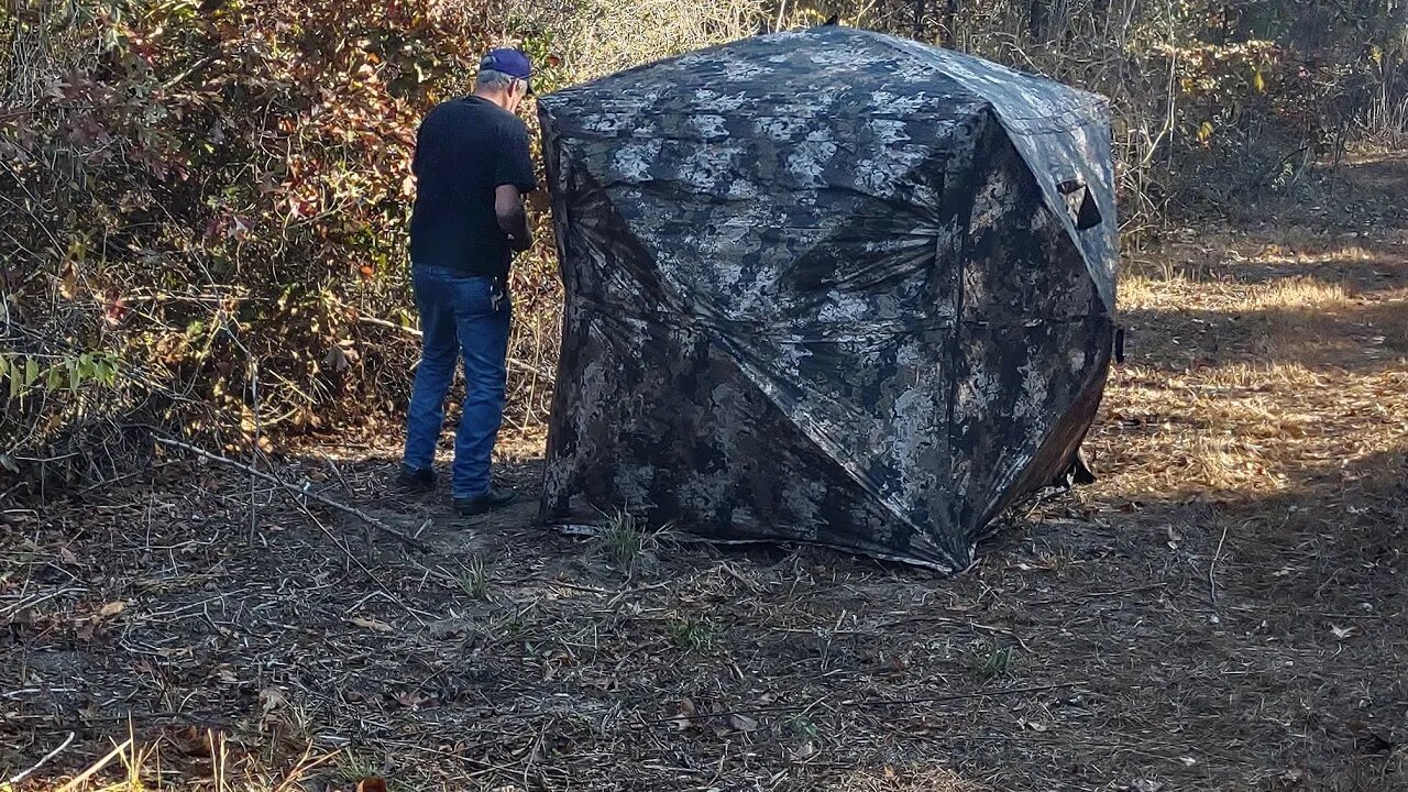 Putting Up a New Tree Line Blind From @Tractor Supply Company