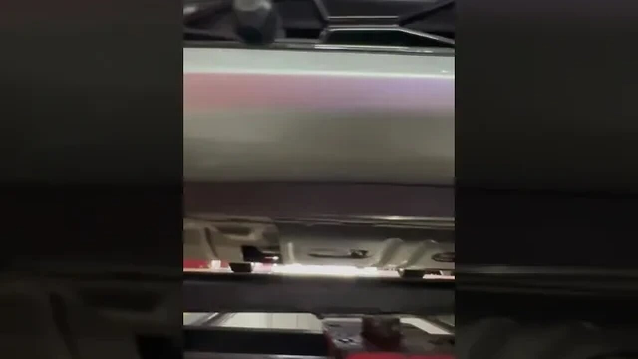 O onix hatch como ficou por baixo depois de rebaixado! #shorts