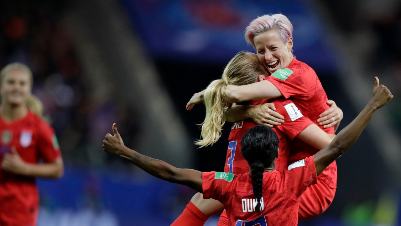 Megan Rapinoe defends women's US soccer team