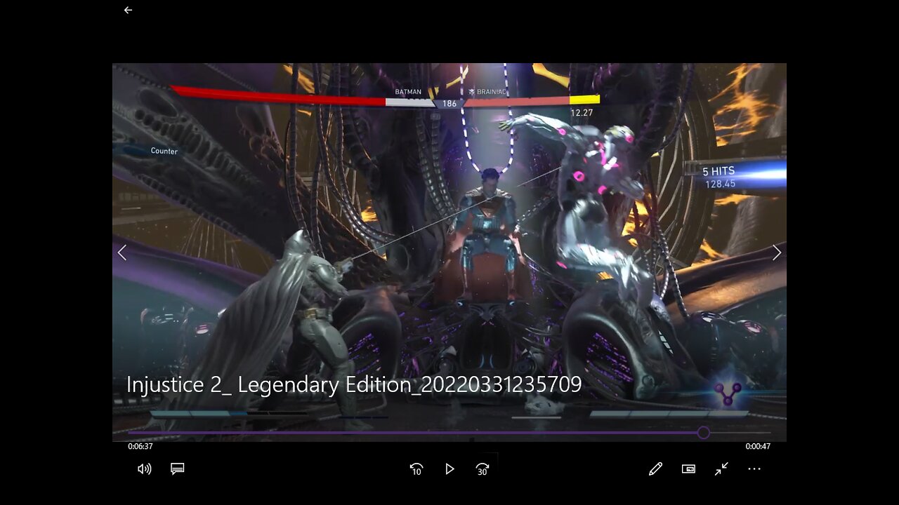 Injustice 2 Legendary Edition Batman fights Brainiac