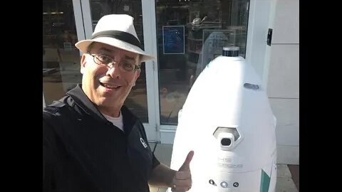 TheChuckster22 Encounters a Real Life Robot!!