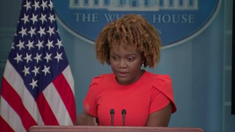 Karine Jean-Pierre Won't Say If "Anybody Outside Of The WH" Thinks Biden's Border Policy Is Working