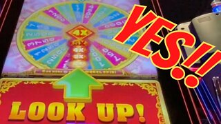 THIS SLOT MACHINE GAVE QUICK SPINS, THEN A FIRST SPIN #VGT #REDSCREEN 🎰🔴 #casino #slots