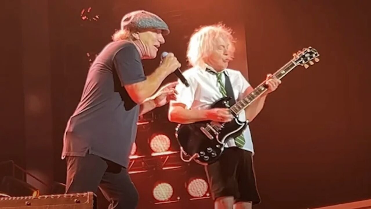 AC/DC’s ‘Back In Black’ Makes History!