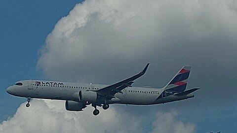 Airbus A321NEO PS-LBC coming from Guarulhos to Manaus