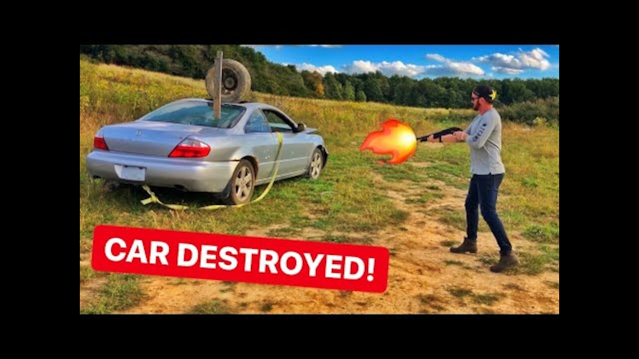 SHOOTING CARS With 6 GUNS!