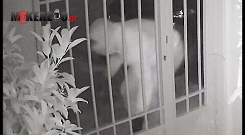 Νέο βίντεο με τον εκτελεστή του Στέφανου Χίου