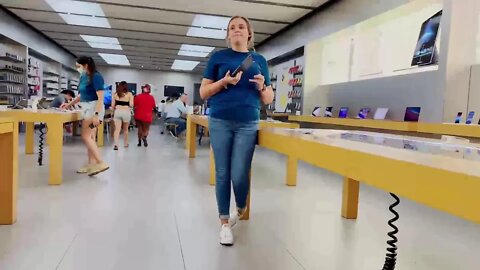 Let’s go to the mall