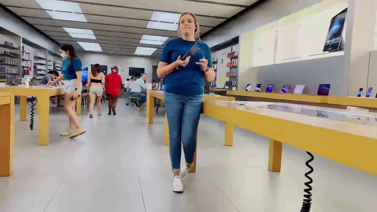 Let’s go to the mall