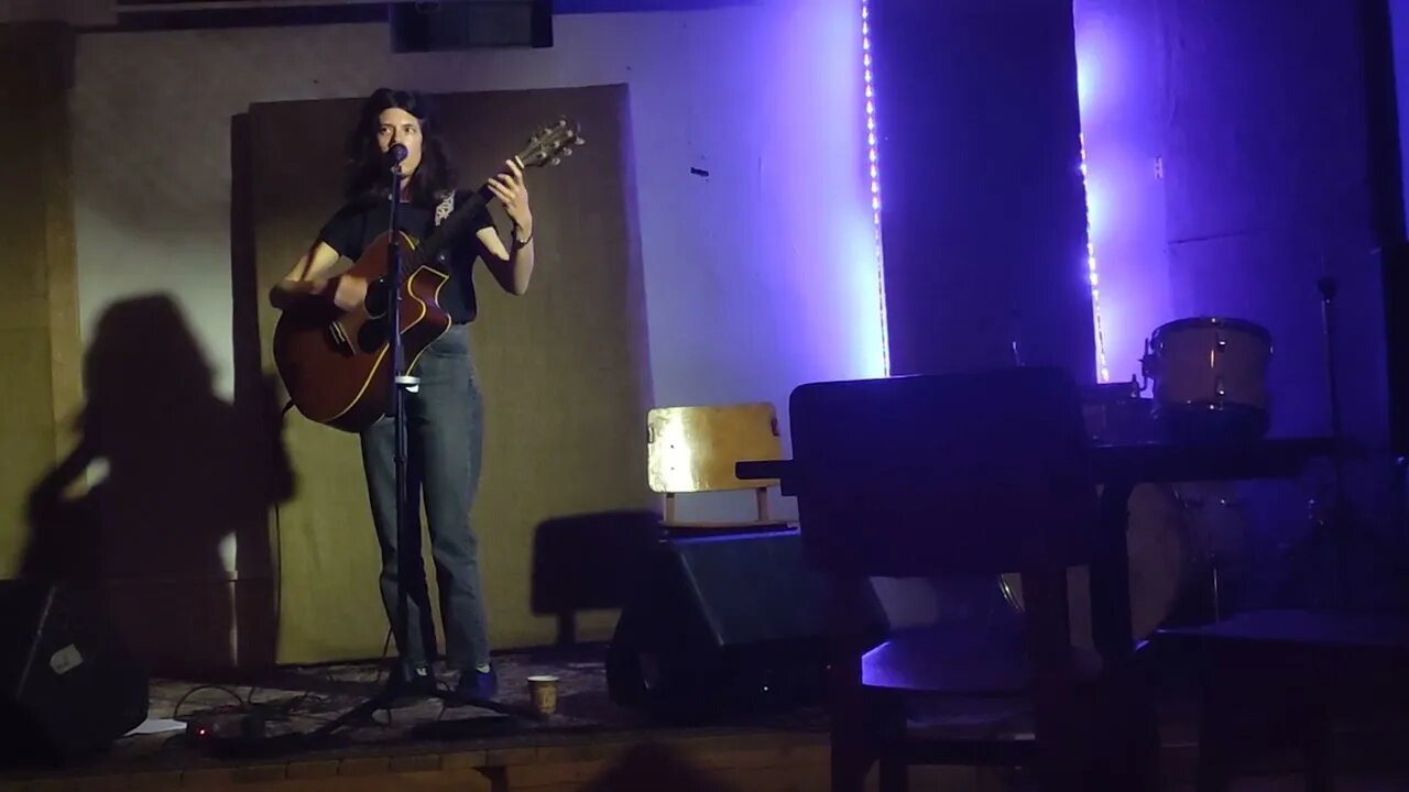 יסמין רביב - מכונת ילדים