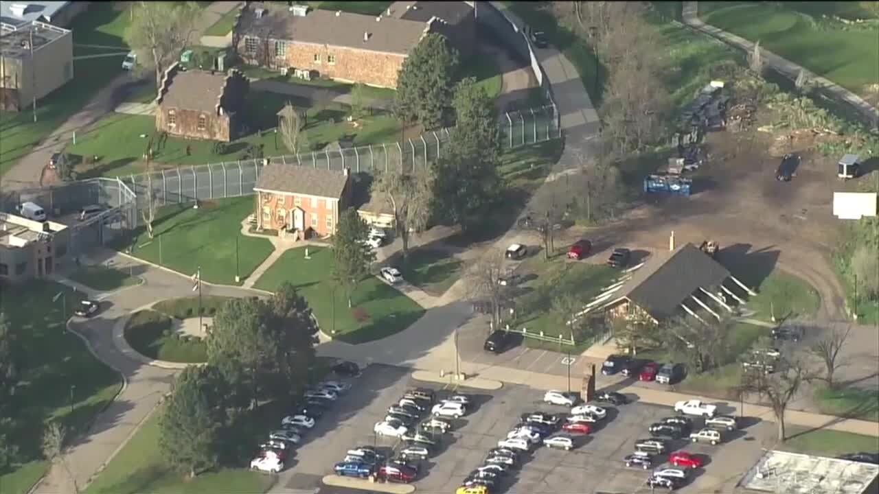 Offender attempts to escape from Lookout Mountain Youth Services Center in Golden