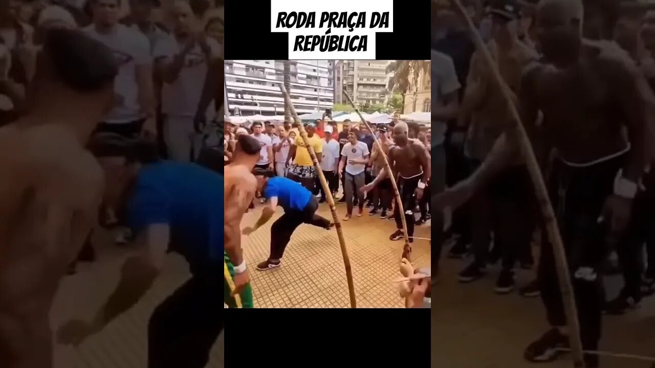 Roda de Capoeira na Praça da República