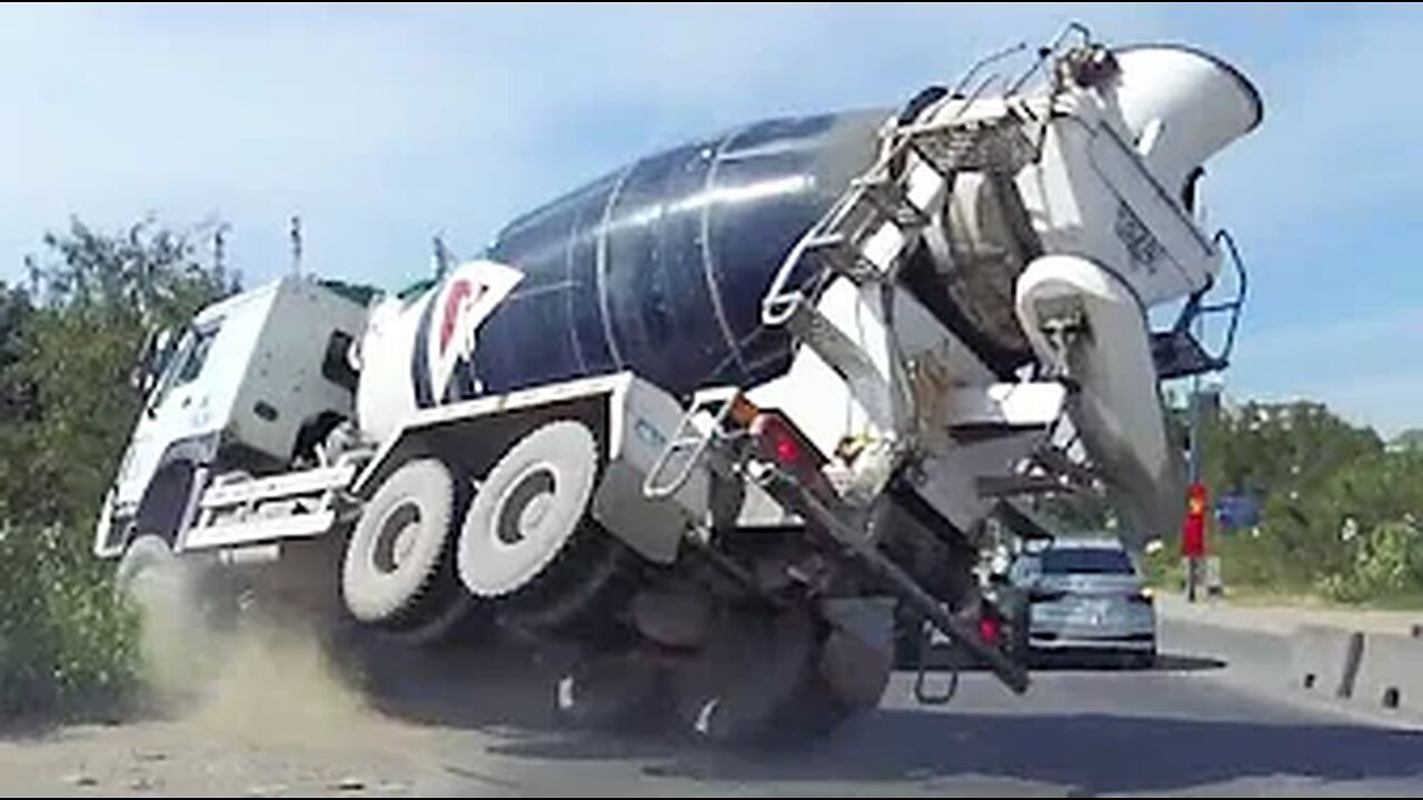 Russians are knowledgeable lol : Fails Around The World